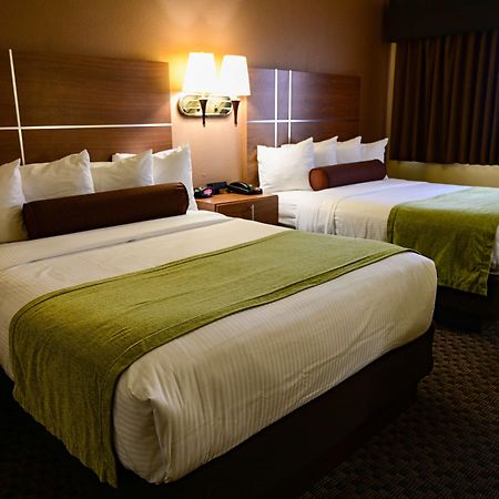 Best Western Plus Shamrock Inn & Suites מראה חיצוני תמונה