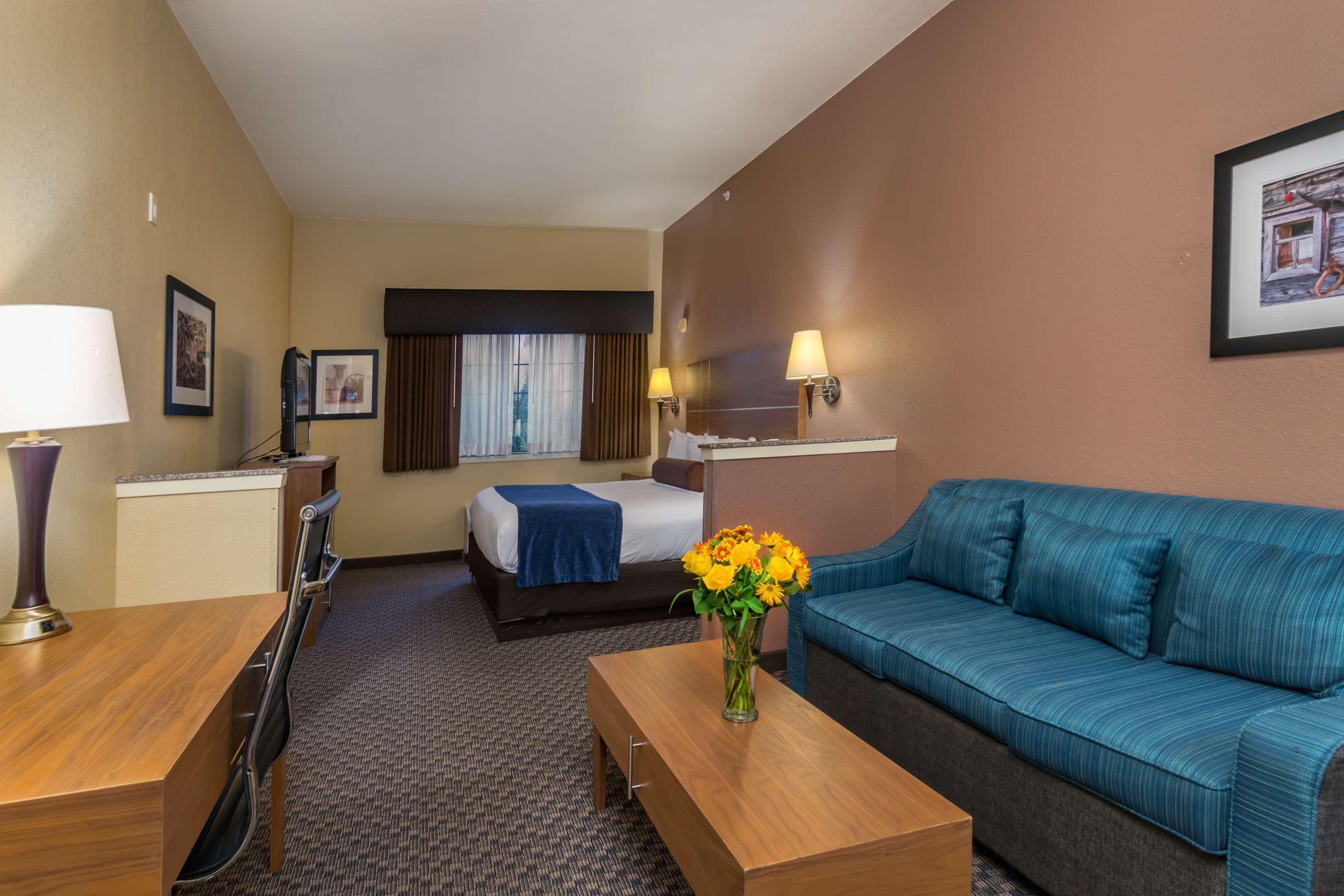 Best Western Plus Shamrock Inn & Suites מראה חיצוני תמונה