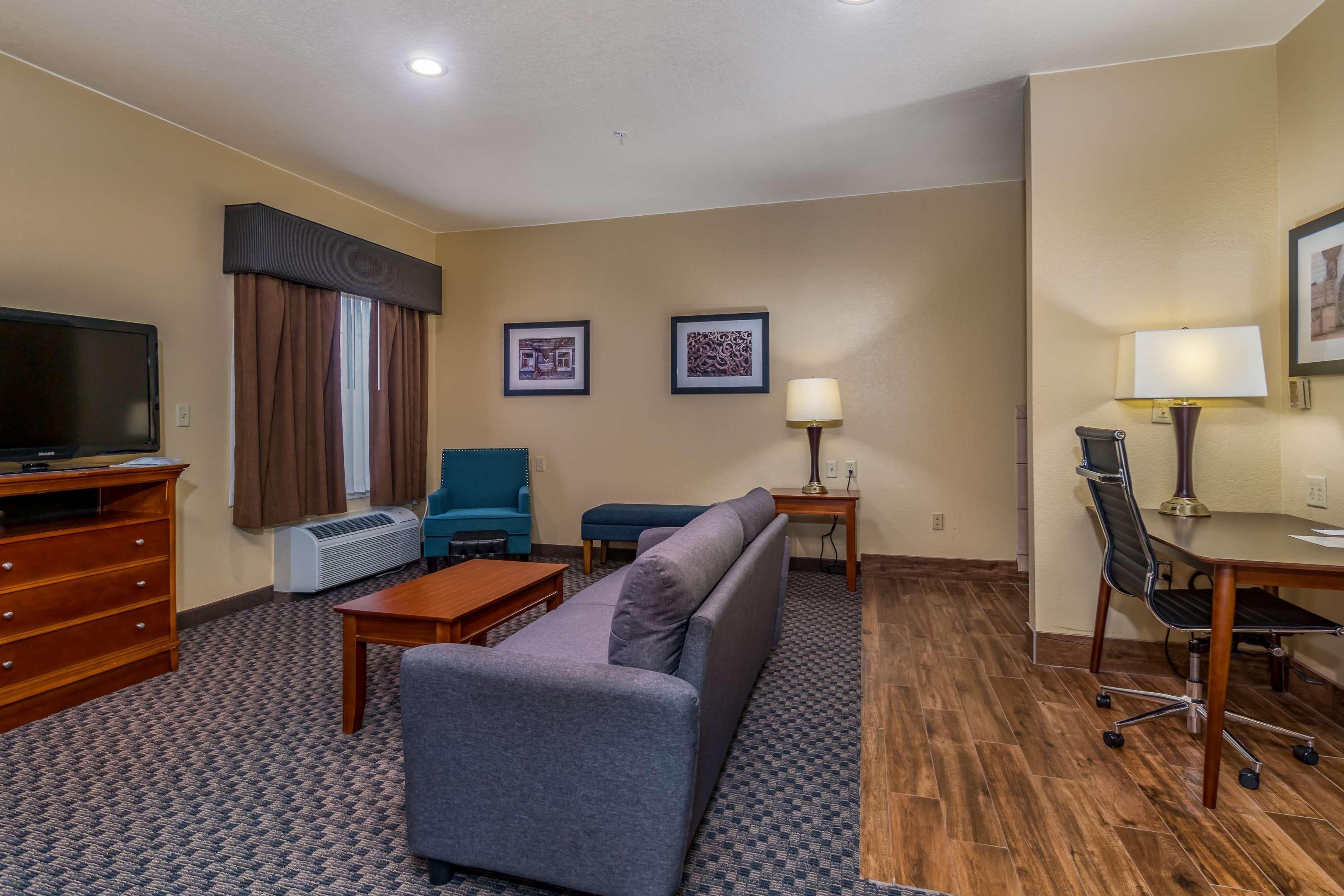 Best Western Plus Shamrock Inn & Suites מראה חיצוני תמונה
