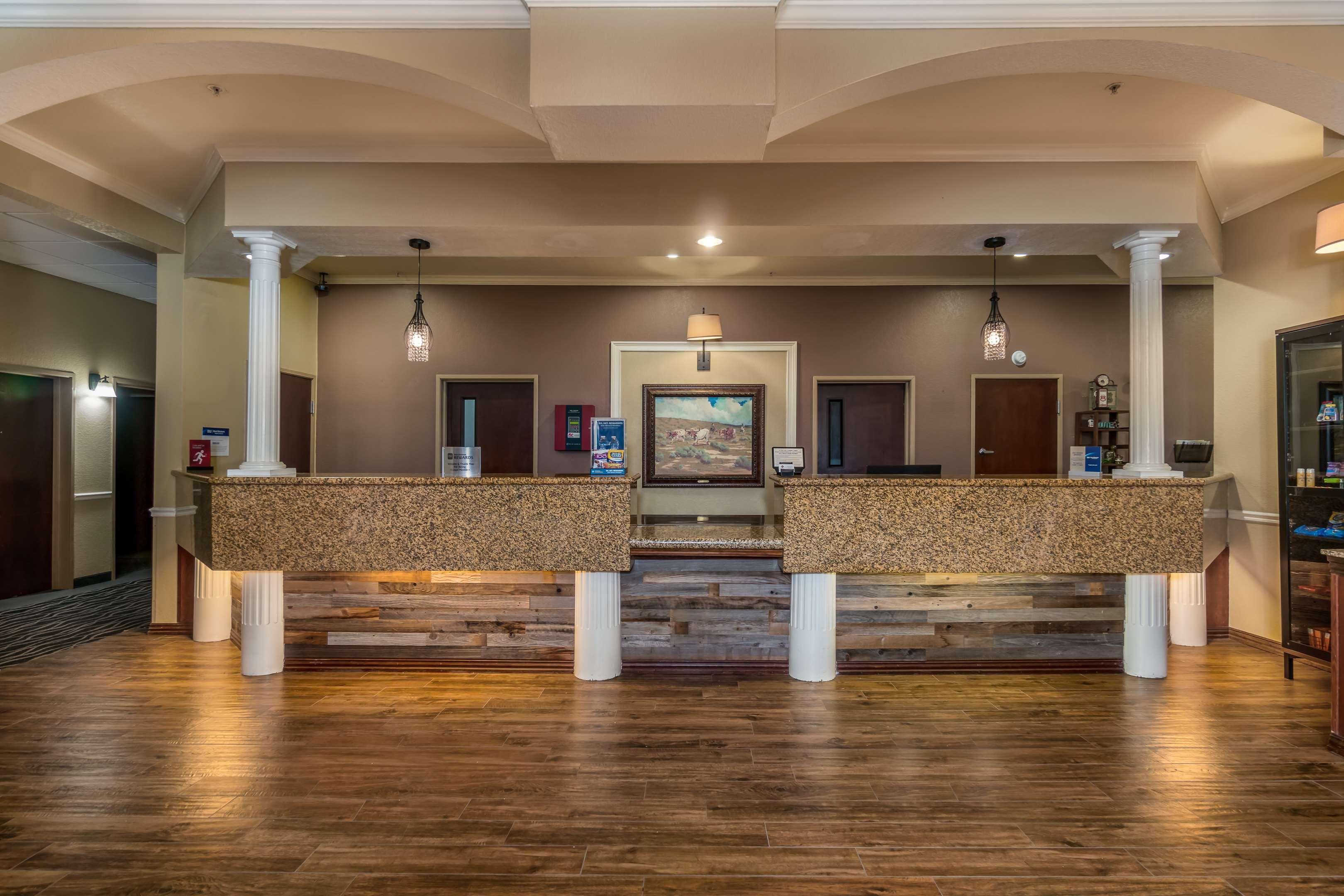 Best Western Plus Shamrock Inn & Suites מראה חיצוני תמונה