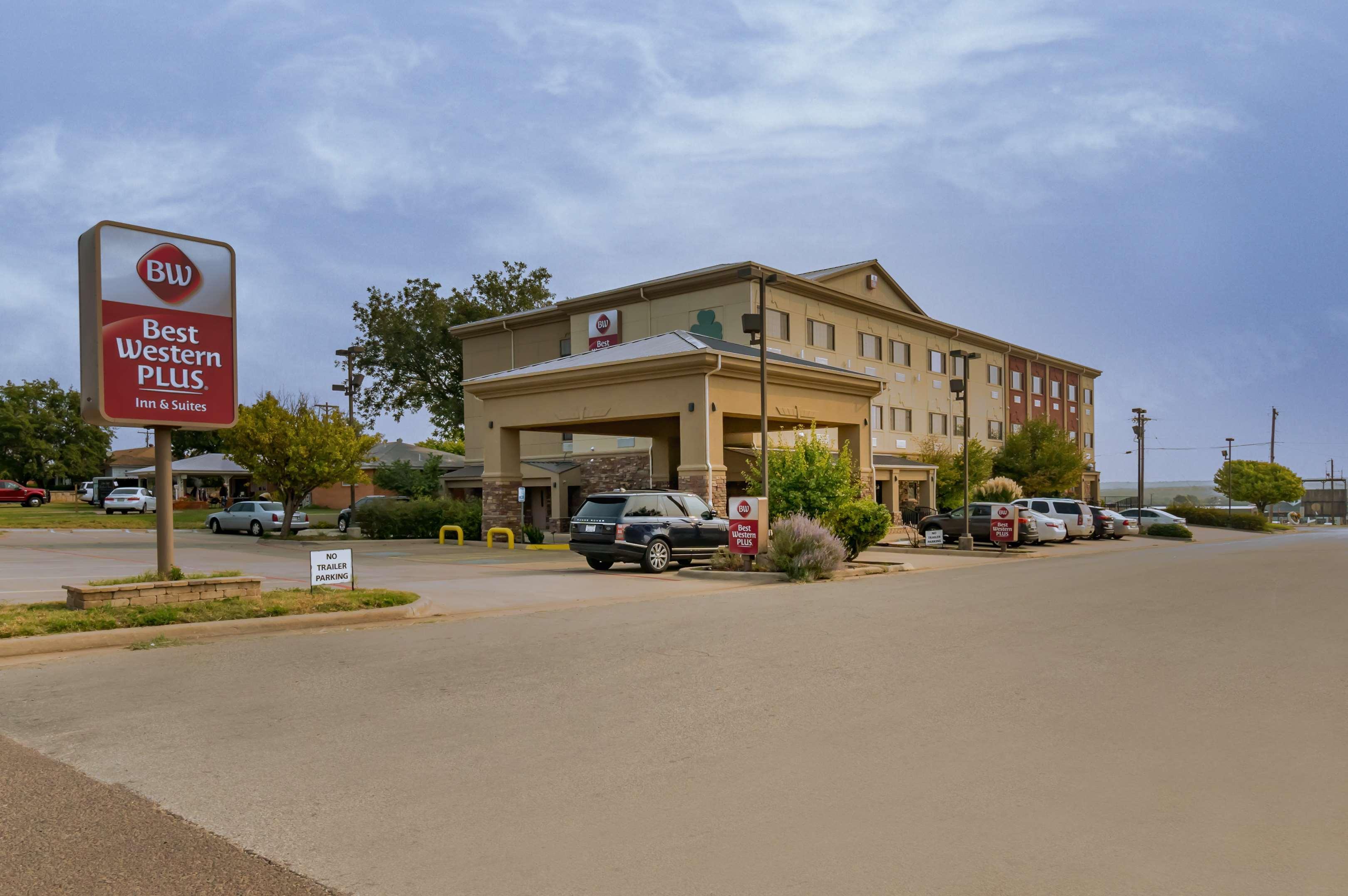 Best Western Plus Shamrock Inn & Suites מראה חיצוני תמונה