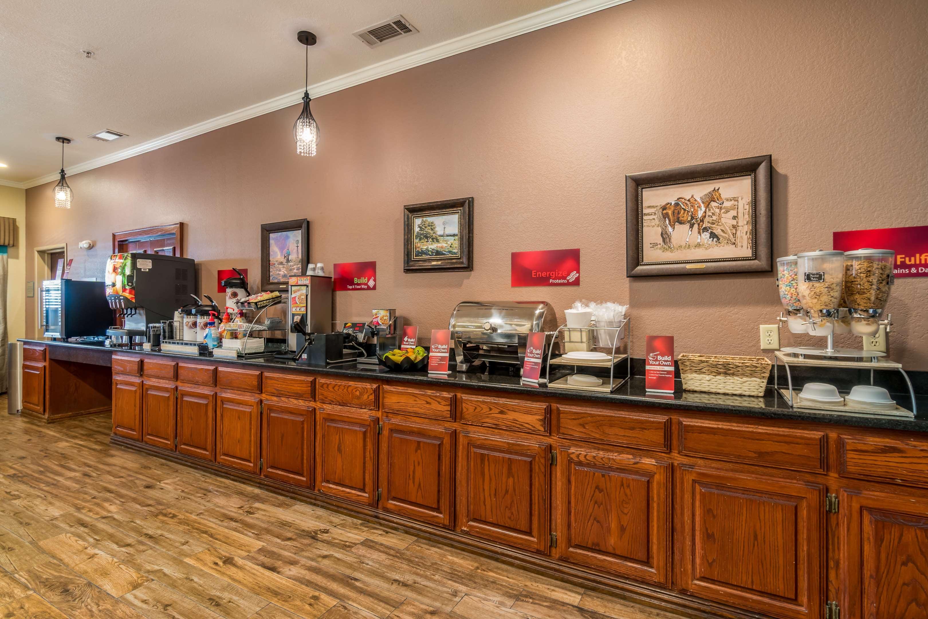 Best Western Plus Shamrock Inn & Suites מראה חיצוני תמונה